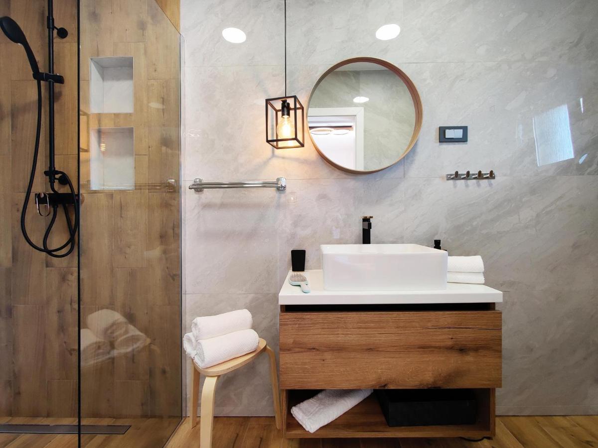 Villa Biser Gacke Sinac 外观 照片