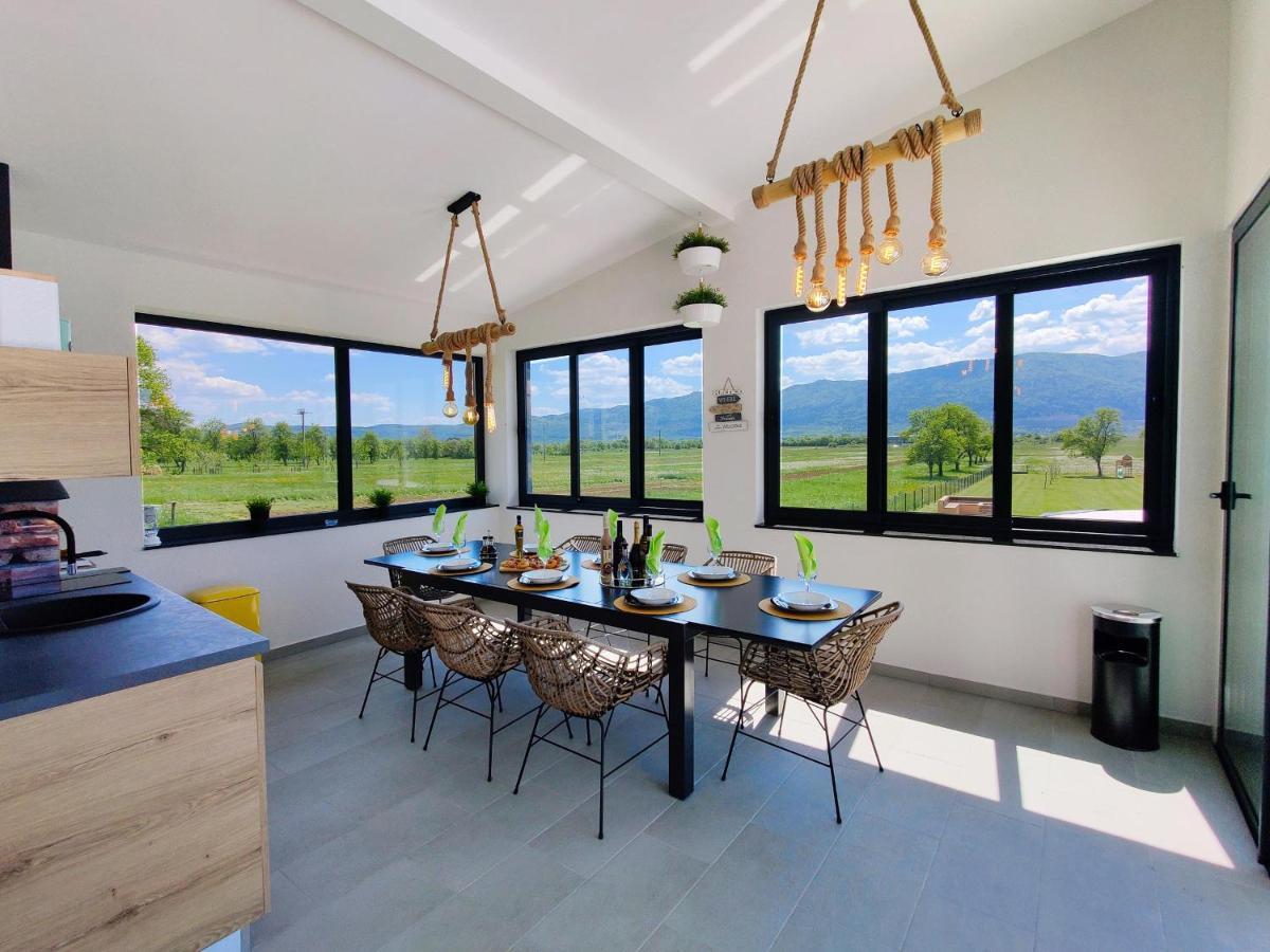 Villa Biser Gacke Sinac 外观 照片