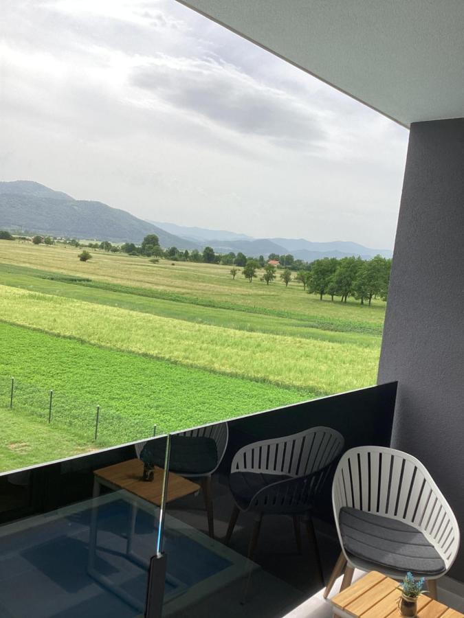 Villa Biser Gacke Sinac 外观 照片